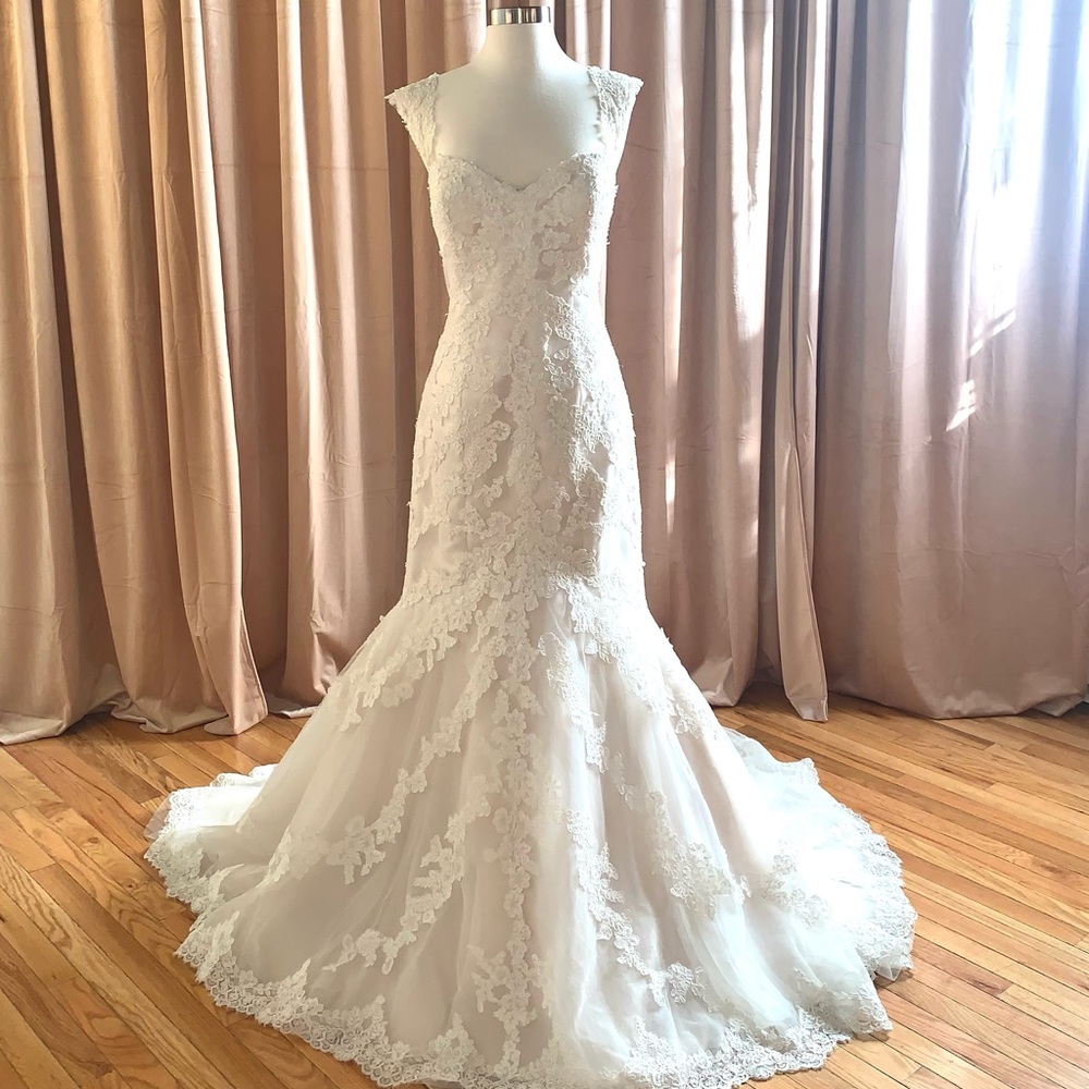 Justin Alexander wedding gown